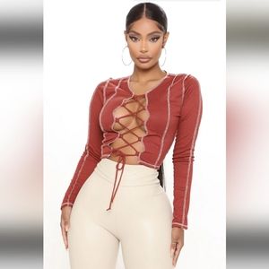 Long sleeve laced crop top